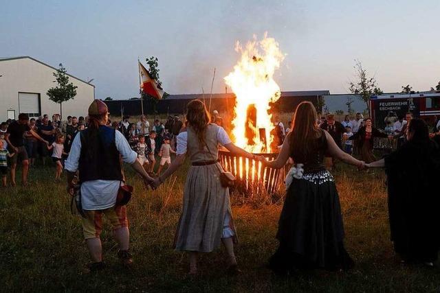 Fotos: Mittelalterspektakel zur Sonnenwende in Eschbach