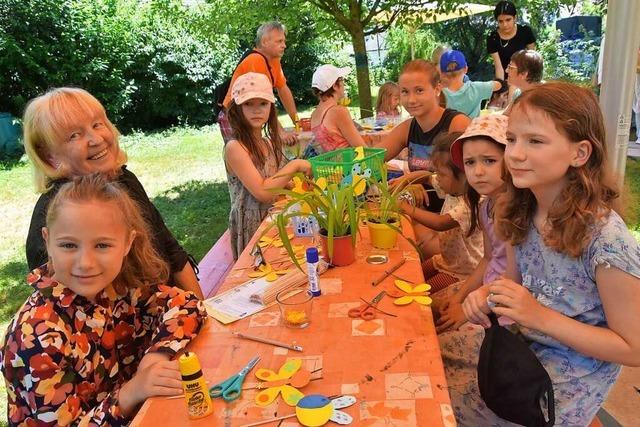 Trotz Hitze lockt das Kirchwinkelfest in Gundelfingen einige Menschen an