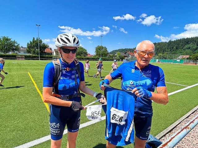 Ute Otte und Hubert Klemm geben Tipps ...eften und ein rmelloses Shirt tragen.  | Foto: Monika Weber