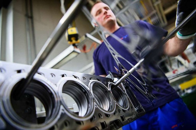 Die Autozulieferbranche zhlt zu den w...sten Wirtschaftszweigen in der Region.  | Foto: Sina Schuldt (dpa)