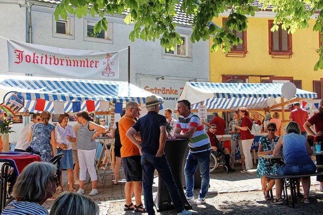 Groer Andrang herrschte am Samstagnac...ten ffentlichkeit vor und bewirteten.  | Foto: Ruth Seitz