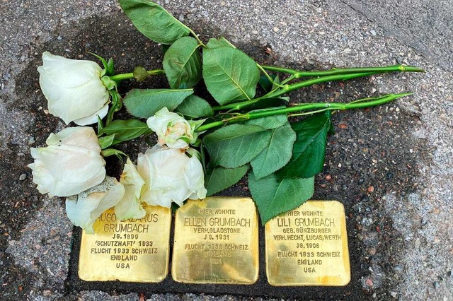 Stolpersteine in St. Blasien: Auch die...des Nationalsozialismus zu betrauern.   | Foto: tanja Bury