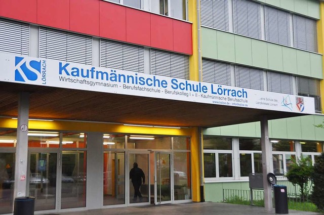 Das Wirtschaftsgymnasium an der Kaufm...te der Beruflichen Gymnasien im Kreis.  | Foto: Daniel Gramespacher