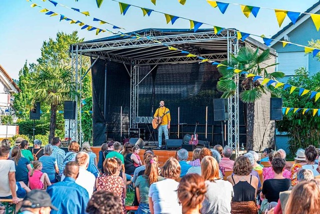 Gut besucht war das Open Air Festival der Freikirche im vergangenen Jahr.  | Foto: Tim Stratmann