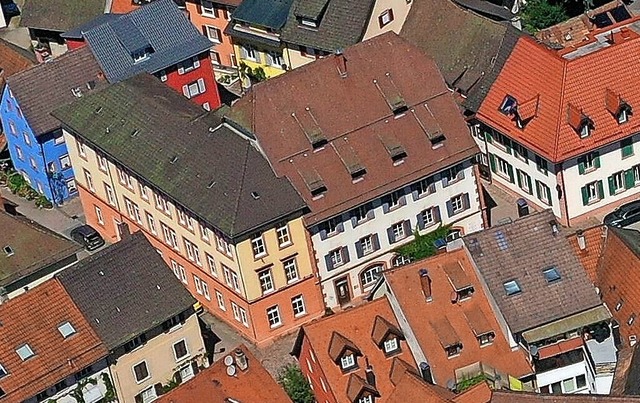 Das Hebelschulgebude liegt im Herzen der Altstadt.  | Foto: Martin Klabund