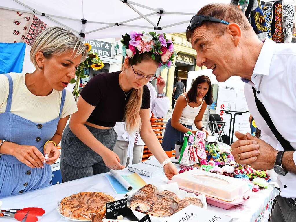 Farbenfrohe Impressionen vom Internationalen Sommerfest