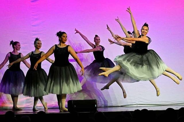 Fotos: Bezaubernde Tanztheater-Abende der Ballettschule Dance-Generation in Staufen