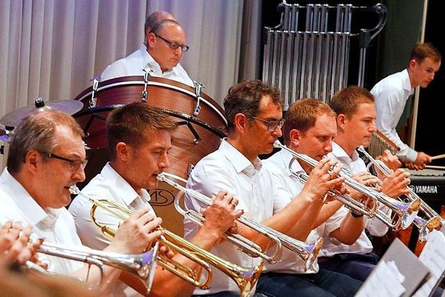 Musikverein Mahlberg bringt zum Jubiläum ein Konzert mit Klassentreffen-Atmosphäre auf die Bühne