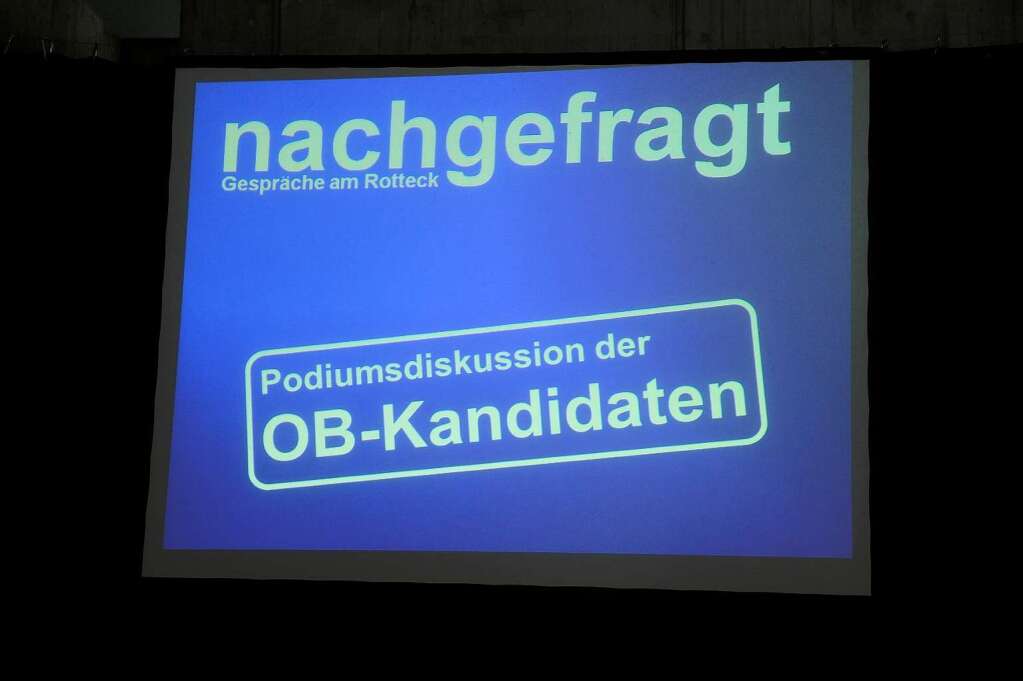 Die Schler des Freiburger Rotteck-Gymnasiums haben die drei OB-Kandidaten zur Podiumsdiskussion geladen – ein von insgesamt 21.