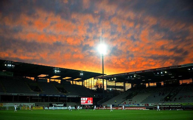 Die SC-Profis kehren im August fr eine Partie ins Dreisamstadion zurck  | Foto: Sebastian Gollnow (dpa)