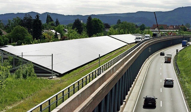 Entlang der B31 bei Freiburg gibt es b...nn-Mller einen beschleunigten Ausbau.  | Foto: A2070 Rolf Haid