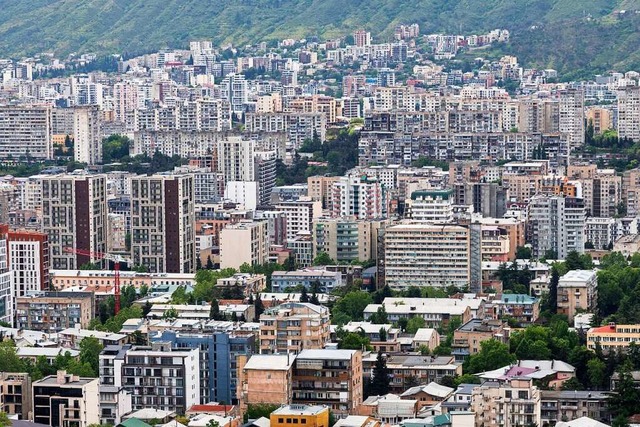 Georgien hat knapp 3,7 Millionen Einwo...eine Million in der Hauptstadt Tiflis.  | Foto: KfW-Bildarchiv / Jonas Wresch