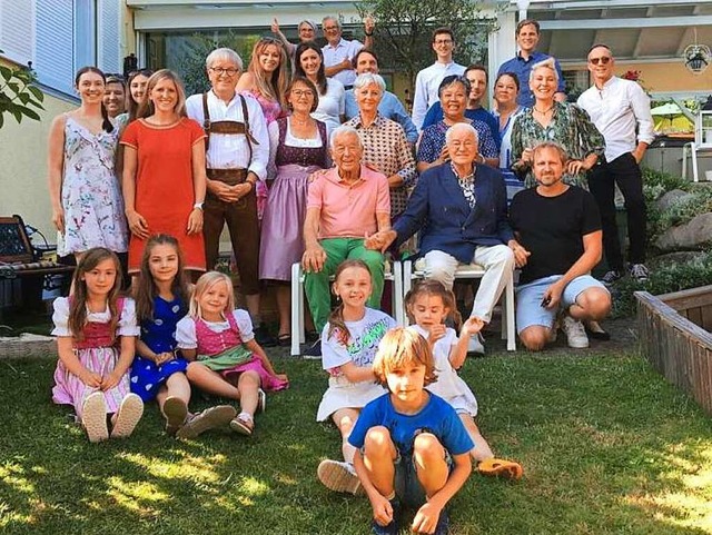 2023 &#8211; Die Brender-Familie mit N...ritter, vierter und fnfter Generation  | Foto: Manfred Lange