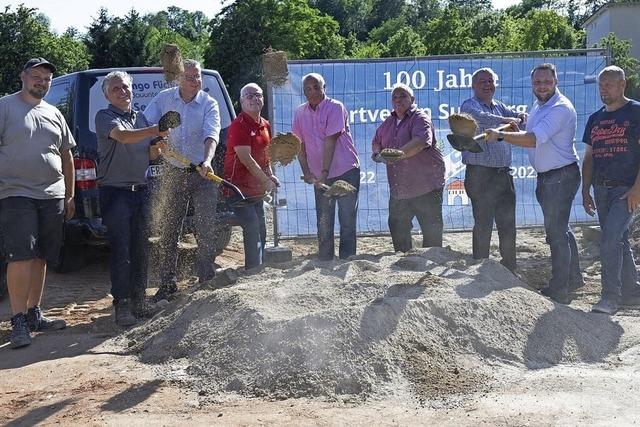 Arbeiten fr Kunstrasenplatz gestartet