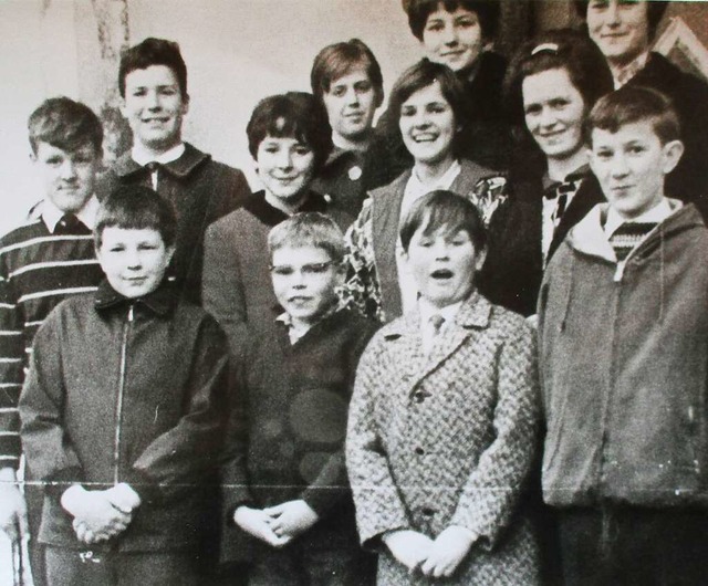 Diese letzte achte Ziegelplatz-Klasse ...asse an der neuen Abt-Columban-Schule.  | Foto: ARCHIV - Manfred Lange