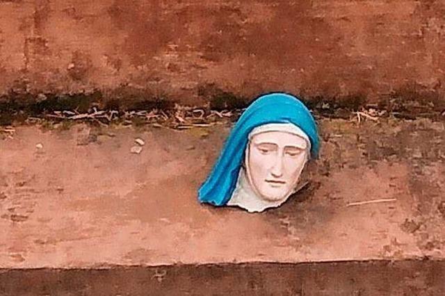 Unbekannte schlagen der Marienfigur in Oberschopfheim den Kopf ab