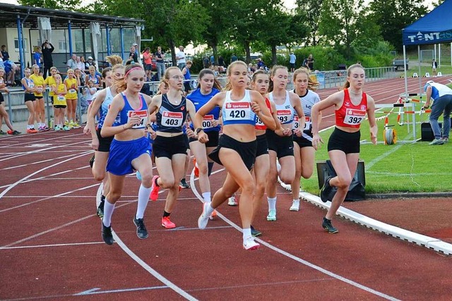 Einen gutklassigen 800-Meter-Lauf der ...das Publikum in Malterdingen zu sehen.  | Foto: Hermann Murst