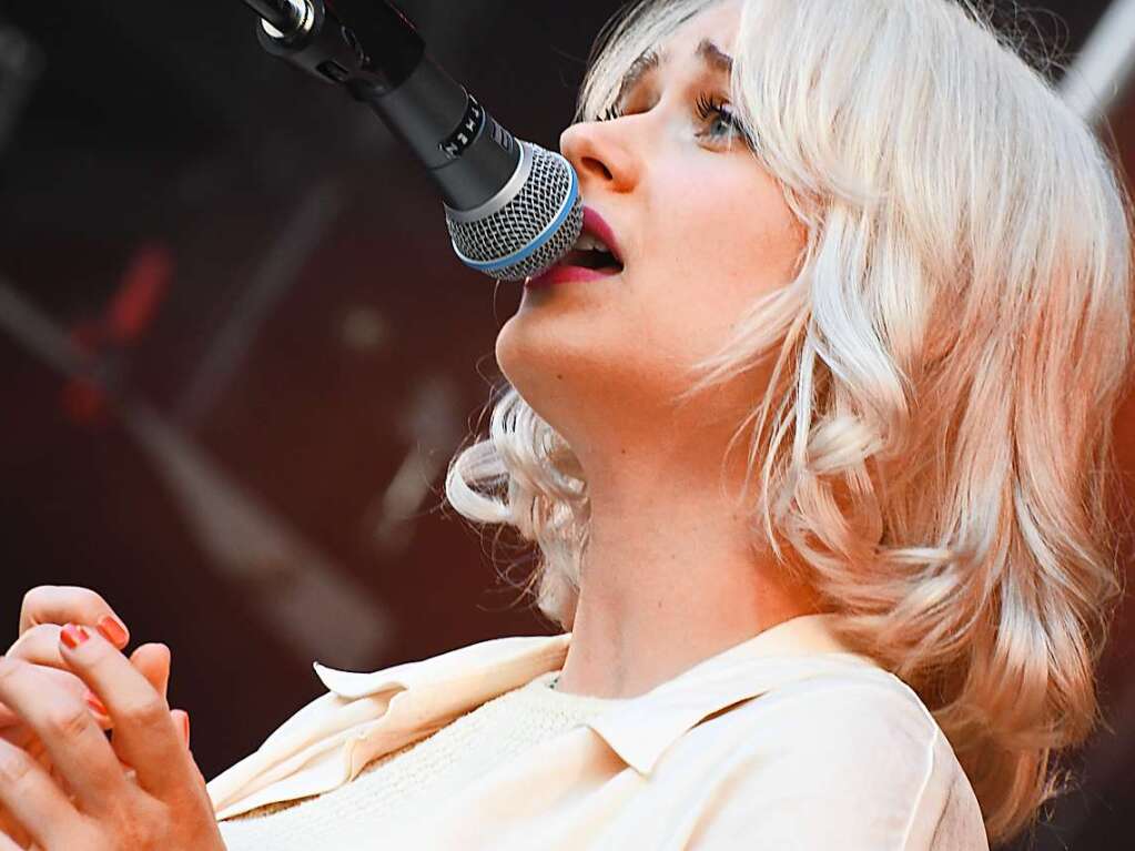 Impressionen vom Stimmenkonzert mit To Athena und Luca Hnni auf dem Domplatz in Arlesheim