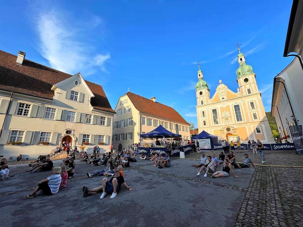 Impressionen vom Stimmenkonzert mit To Athena und Luca Hnni auf dem Domplatz in Arlesheim