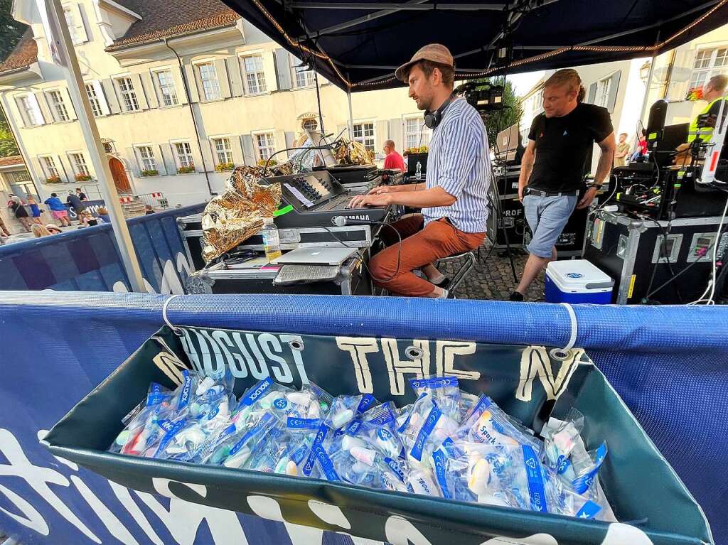 Impressionen vom Stimmenkonzert mit To Athena und Luca Hnni auf dem Domplatz in Arlesheim