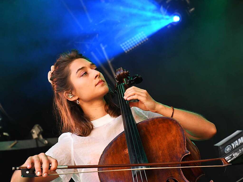 Impressionen vom Stimmenkonzert mit To Athena und Luca Hnni auf dem Domplatz in Arlesheim