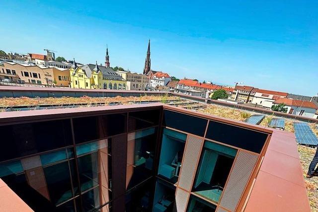 Finanzamt Offenburg bezieht den ersten von drei geplanten Neubauten