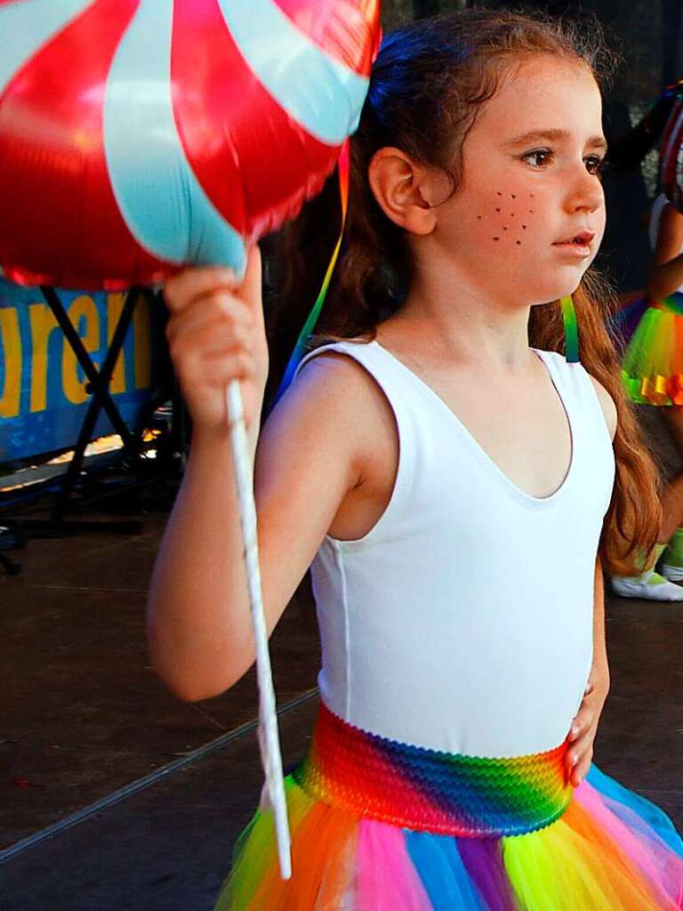 Verschiedene Bands und Knstler, Tanzauffhrungen und ein groes kulinarisches Angebot – am Samstag war in Lahr einiges geboten.