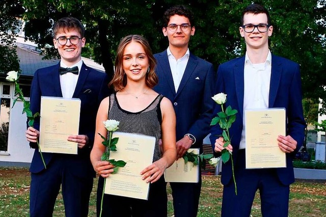 Die Trger der Landolinusanerkennungen... Luem, Jonathan Kreutzer, Lucas Hassur  | Foto: Heimschule St. Landelin