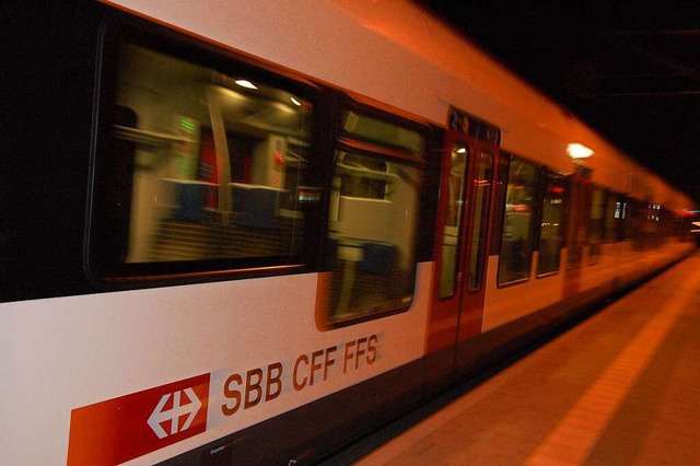 Zum Fahrplanwechsel im Dezember fhrt ...Bahnen zwischen Lrrach und Basel ein.  | Foto: Daniel Gramespacher