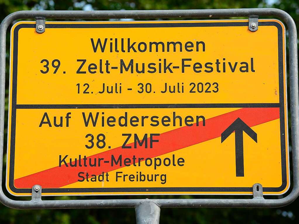 Seit 40 Jahren gibt es das ZMF bereits. Wie es vor den Auftritten backstage zugeht, erfuhren Leserinnen und Leser von ZMF-Geschftsfhrer Dieter Pfaff bei einer BZ-Hautnah-Veranstaltung.