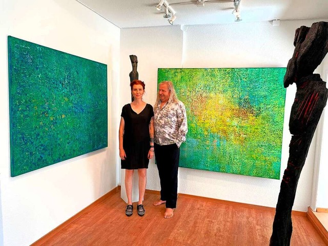 Ania Dziezeswka und Volker Scheurer in ihrer neuen Galerie Kunstraum Basel   | Foto: Barbara Ruda
