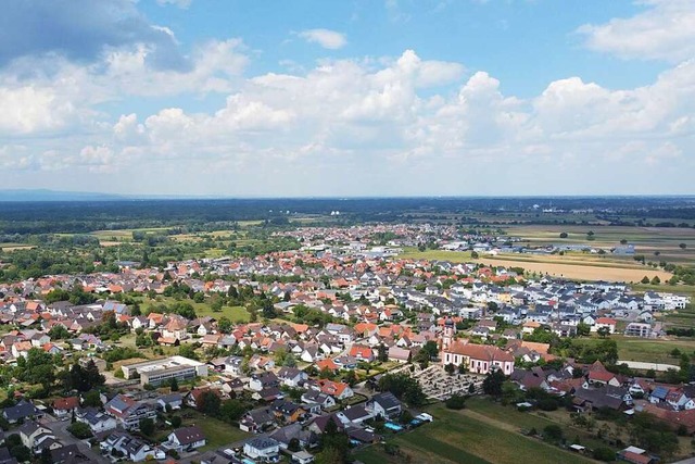 Rheinhausen ist ein Straendorf: Die m...n an oder in der Nhe der Hauptstrae.  | Foto: Michael Saurer