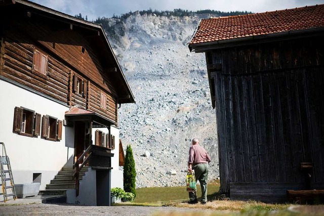 Bergsturz am 16. Juni im schweizerischen Brienz (Kanton Graubnden)  | Foto: Gian Ehrenzeller (dpa)