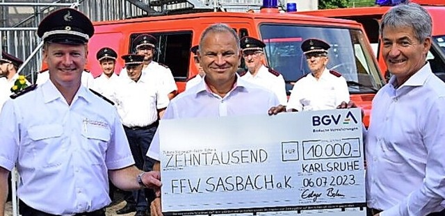 10.000 Euro fr die Feuerwehr Sasbach:... BGV-Vorstandsvorsitzender Edgar Bohn.  | Foto: Marco Kiefer
