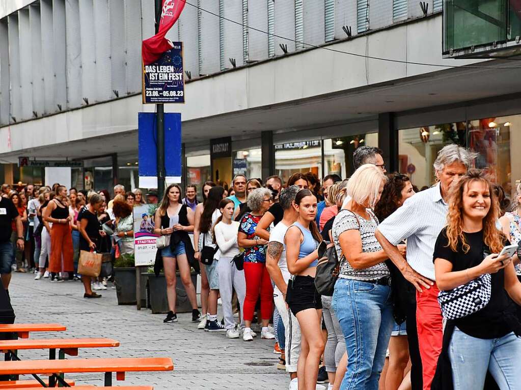 Das erste Marktplatzkonzert bei 