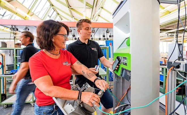 Heutzutage wird  per Smartphone gezahl...automaten aber immer noch in Bonndorf.  | Foto: Hectronic Archiv