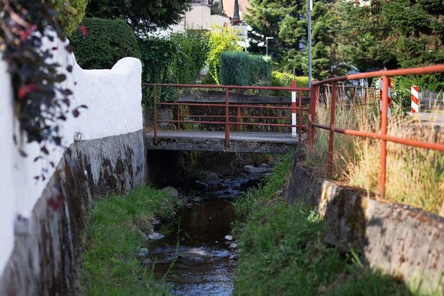 Die Brcke ber den Kohbach hat schon bessere Zeiten gesehen.  | Foto: Patrik Mller