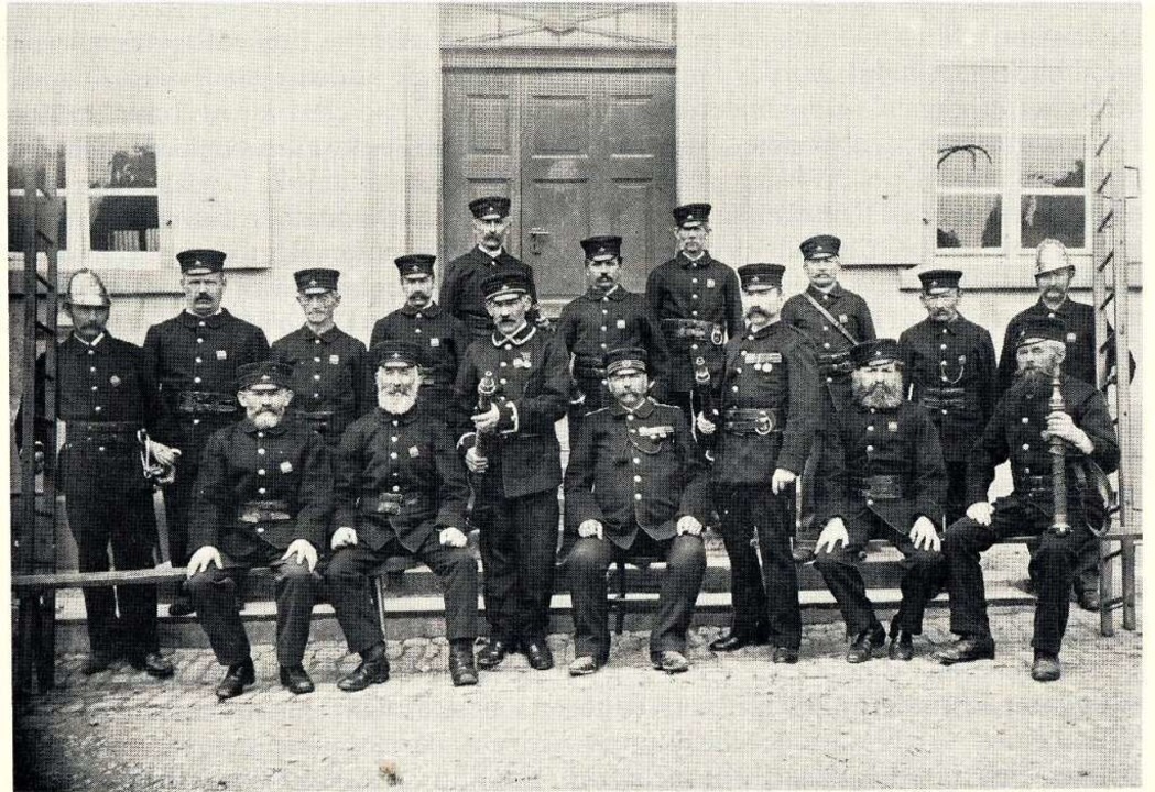 Die Freiwillige Feuerwehr von Brombach im Jahr 1902  | Foto: Ortsgeschichte Brombach