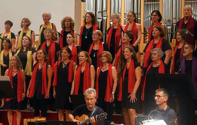 Mit Energie und Emotion riss der Pop- ...r vollen Schopfheimer Stadtkirche mit.  | Foto: Roswitha Frey