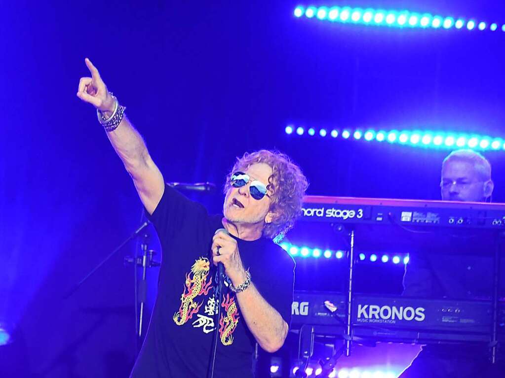 Simply Red und ClockClock rockten den Alten Marktplatz in Lrrach.