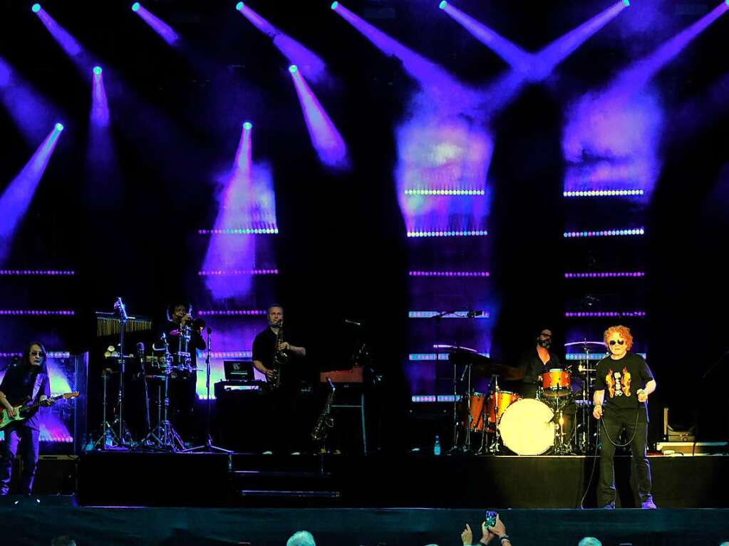 Simply Red und ClockClock rockten den Alten Marktplatz in Lrrach.