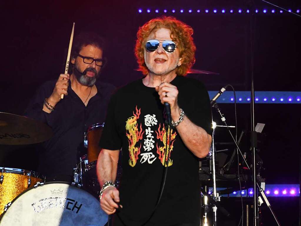 Simply Red und ClockClock rockten den Alten Marktplatz in Lrrach.