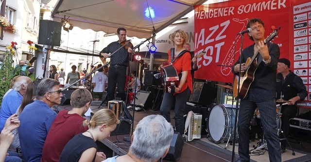 Publikumsmagnet: Das Jazzfest ist eine...ngen der Aktionsgemeinschaft Tiengen.   | Foto: Ursula Freudig