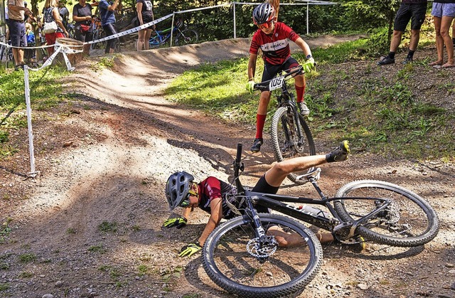 Strze sind nicht immer zu vermeiden. ...hrer der U13 auf trockener Piste weg.   | Foto: Hubert Gemmert