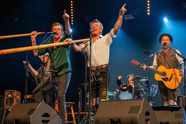 Campino (links) und Andreas von Holst ...on den Toten Hosen mit Christoph  Well  | Foto: Jasmin Seidel