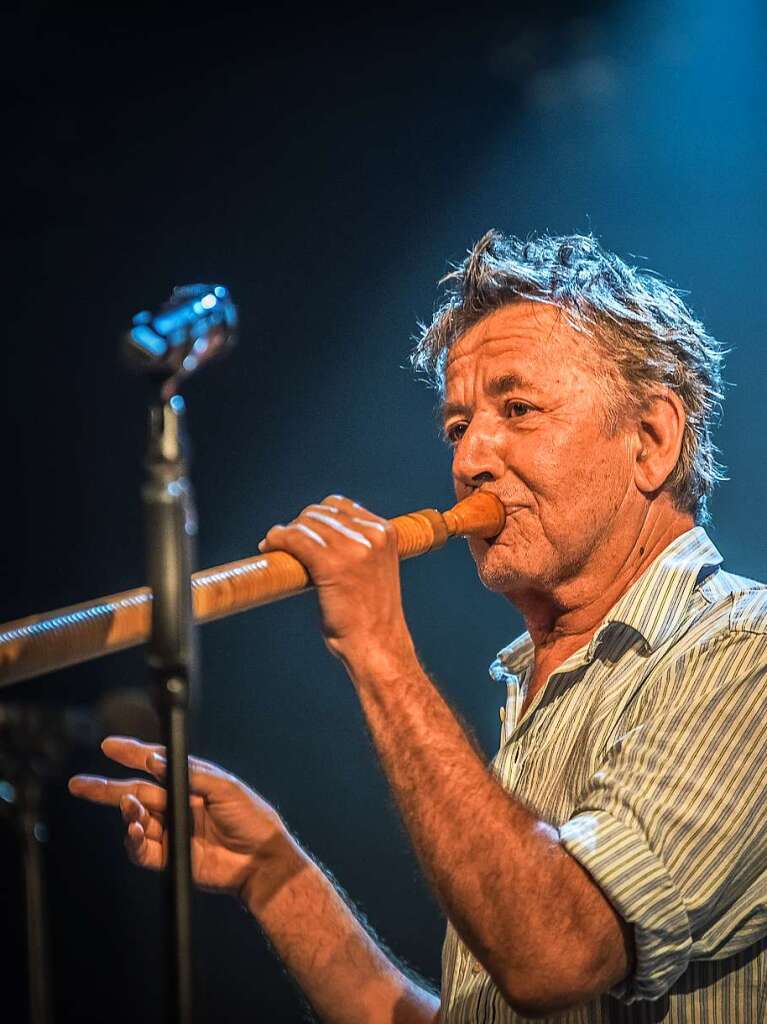 Ein unvergesslicher Abend mit einem Haufen Gaudi: Die Toten Hosen mit Gerhard Polt und den Well-Brdern.