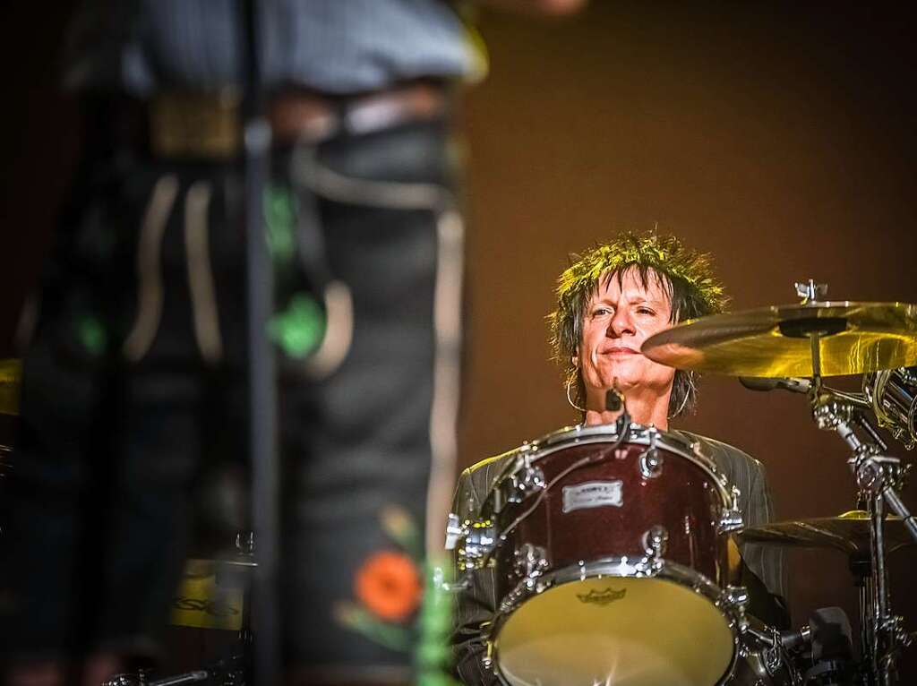 Ein unvergesslicher Abend mit einem Haufen Gaudi: Die Toten Hosen mit Gerhard Polt und den Well-Brdern.