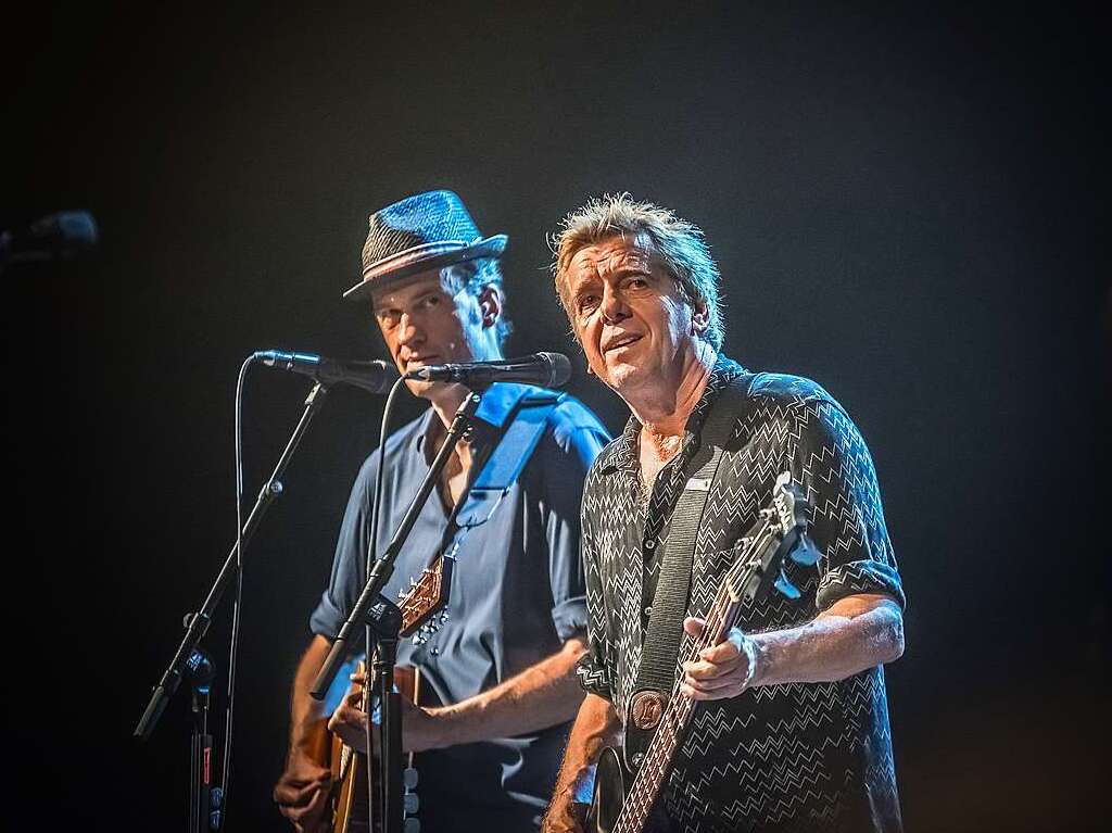 Ein unvergesslicher Abend mit einem Haufen Gaudi: Die Toten Hosen mit Gerhard Polt und den Well-Brdern.