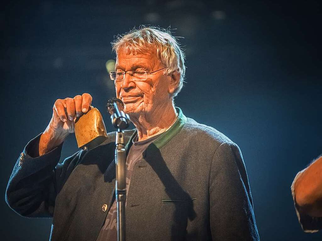 Ein unvergesslicher Abend mit einem Haufen Gaudi: Die Toten Hosen mit Gerhard Polt und den Well-Brdern.