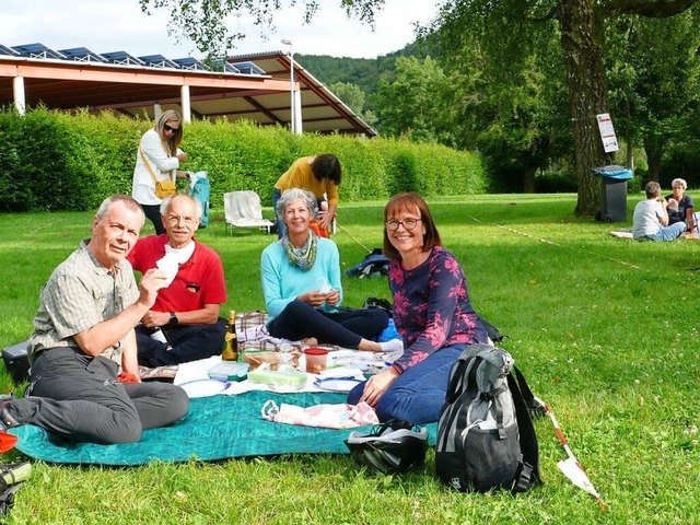 Beim &#8222;Musik am Pool&#8220; im St..., herrscht eine entspannte Atmosphre.  | Foto: Martina David-Wenk